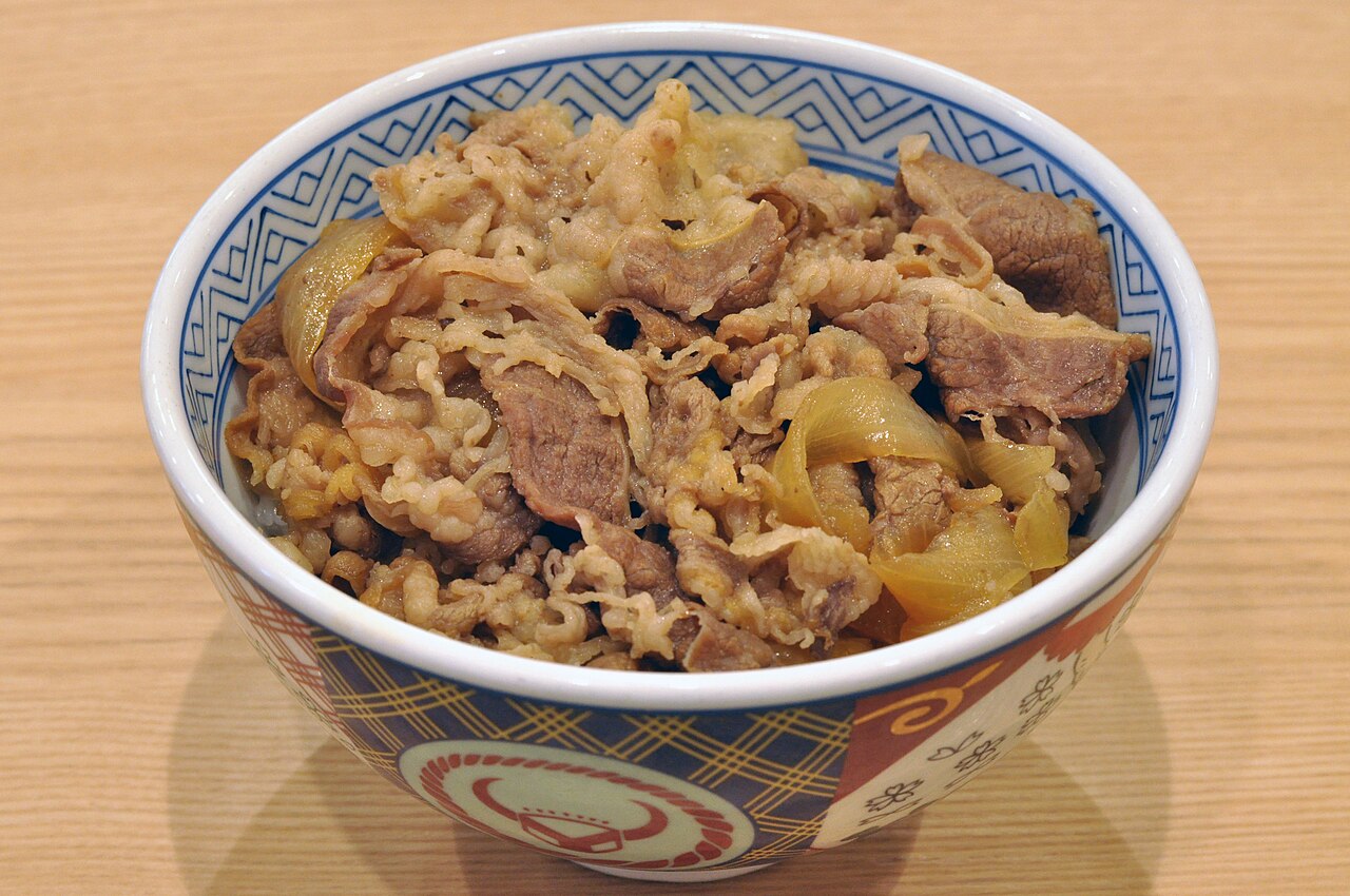 吉野家の牛丼並盛の参考写真